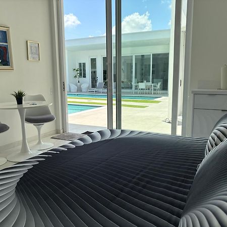 Men Only Clothing Option Guesthouse Near Wilton Manors Fort Lauderdale Eksteriør billede