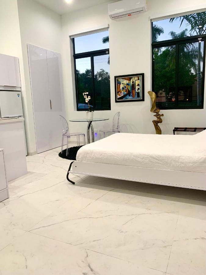Men Only Clothing Option Guesthouse Near Wilton Manors Fort Lauderdale Eksteriør billede